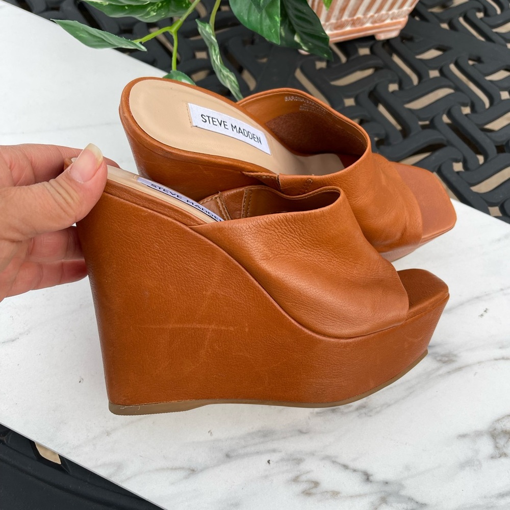 Steve Madden Barona leather wedges sandals size 7